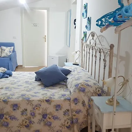 Kalinikta Bed & Breakfast 3*